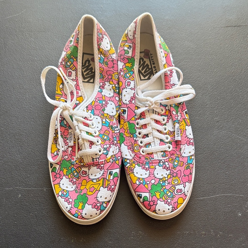Vans Off The Wall Multicolor Hello Kitty Sneakers sz 8